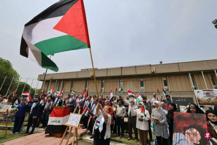 反战学生运动延烧至中东伊拉克大学师生集会声援加沙地带和美国大学亲巴勒斯坦抗议示威 ...
