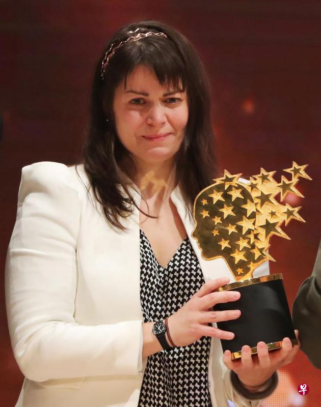 促进社区改革，加原住民村落女教师麦克唐纳获全球最佳教师奖