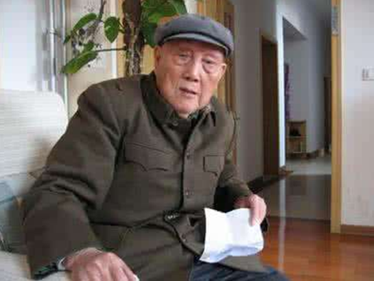 革命的人生光辉的足迹，104岁的老将军詹大南的传奇故事