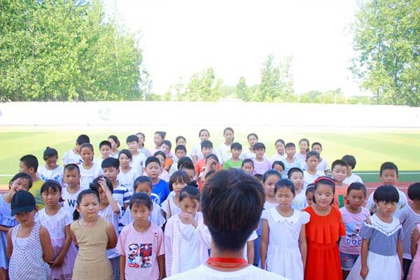 筑巢暑期社会实践趣味运动会在张店镇中心小学圆满举办