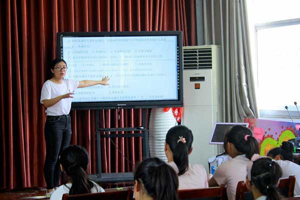 与法同行，明辨是非——淮工学子引导张店镇学生迈好青春第一步