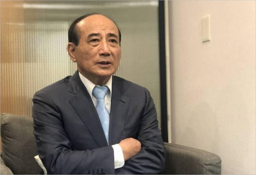 王金平今天稍早受访也指出，党中央决定不去，他就不去。