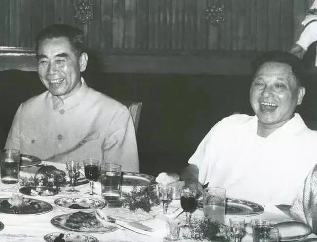 人民领袖毛泽东、周恩来和邓小平的简朴春节和勤俭人生
