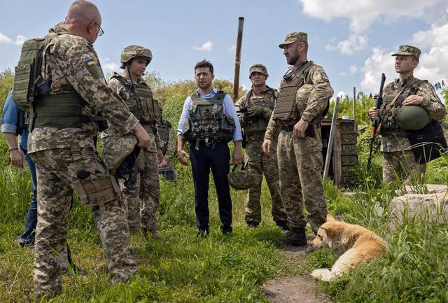 乌克兰：被美国放鸽子俄大军压境遭中国天价索赔