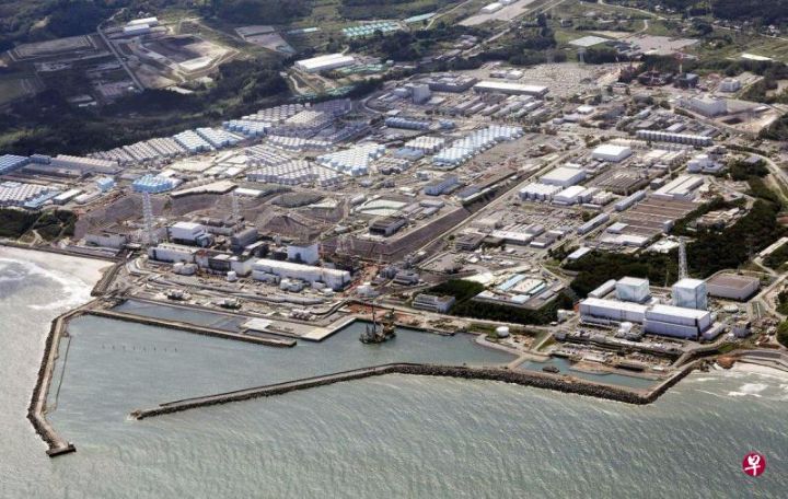 日经报道称，如果一切顺利，第一批处理水排海工作将于九月中旬完成。图为日本福岛第一核电厂 ... ...