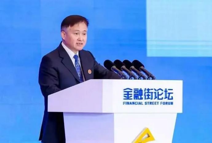 中国人民银行行长、国家外汇局局长潘功胜