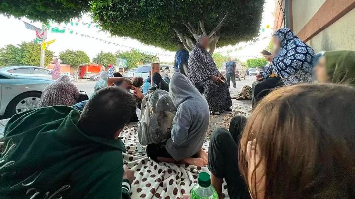 加沙地带最可怕的通话：“我是以色列情报部门的，我们要轰炸塔楼，你们有2个小时撤离……” ... ... ...