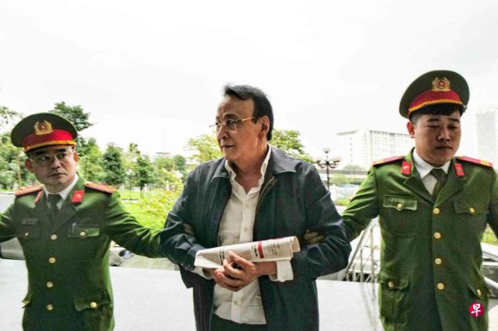 涉非法挪用出售债券筹资越南房产大亨杜英勇受审