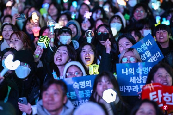 韩国国会表决通过了对尹锡悦总统弹劾案，处境孤立忽视协商改革总统尹锡悦最终走向失败 ...
