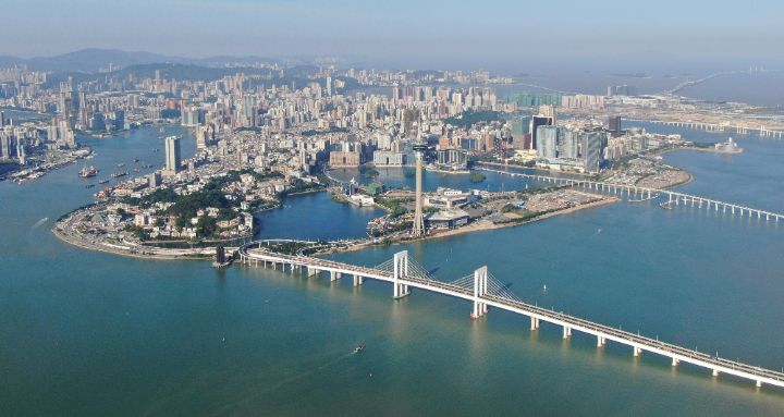 澳门经济适度多元发展取得新成效民生福祉水平迈上新台阶，国际影响力和知名度大幅提升 ... ...
