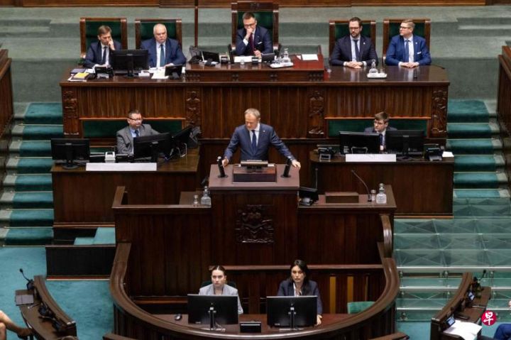 欧洲可能与俄罗斯陷入战争，为加强防御能力波兰寻求获得核武器并强制成年男子接受军训 ...