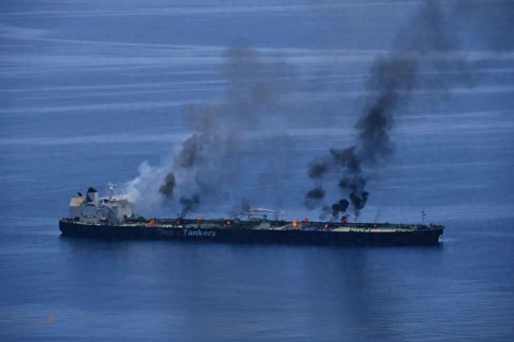 海战技术革命胡塞武装智胜华盛顿：未能维护世界关键海上咽喉要道美国被胡塞武装难住了 ...