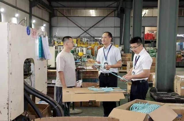 民生无小事事事映初心：全国纪检监察系统先进集体福建省泉州市纪委监委第三纪检监察室 ...