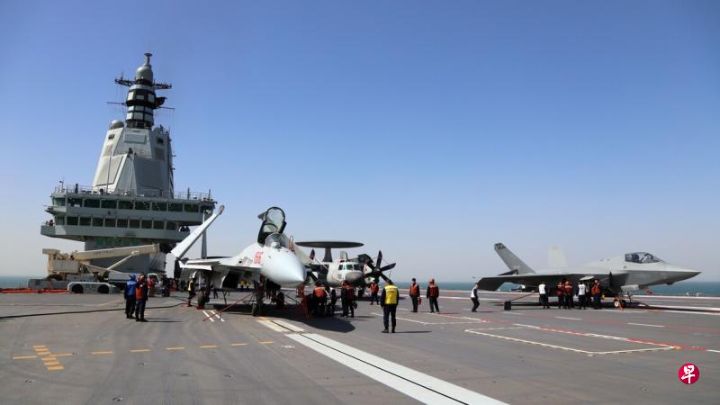 福建舰三型舰载机歼-15T、歼-35和空警-600完成首次弹射起飞和着舰训练形成强悍打击力 ...