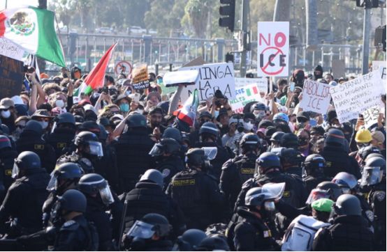 欧洲衰落速度来得快习惯养尊处优西欧人无法承受这种下行带来福利下降一切都会走向失控 ... ...