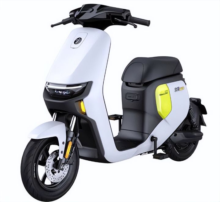 电动自行车新国标强制执行，为何一夜之间涨千元？消费者与市场阵痛，安全是拿钱买来的 ...