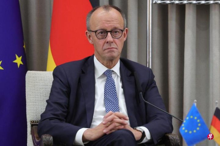 德国总理默茨：欧洲各国必须自行维护欧洲的民主，减少对美国的依赖