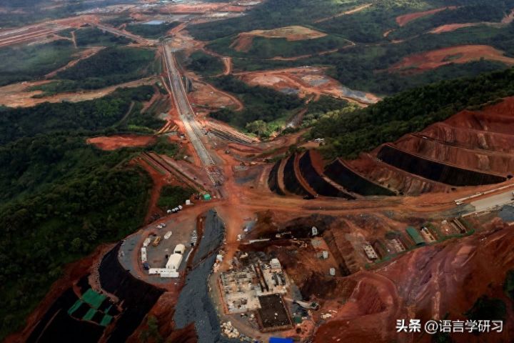 澳大利亚慌了：几内亚西芒杜铁矿石首次运往中国，将威胁澳皮尔巴拉地区市场主导地位 ...