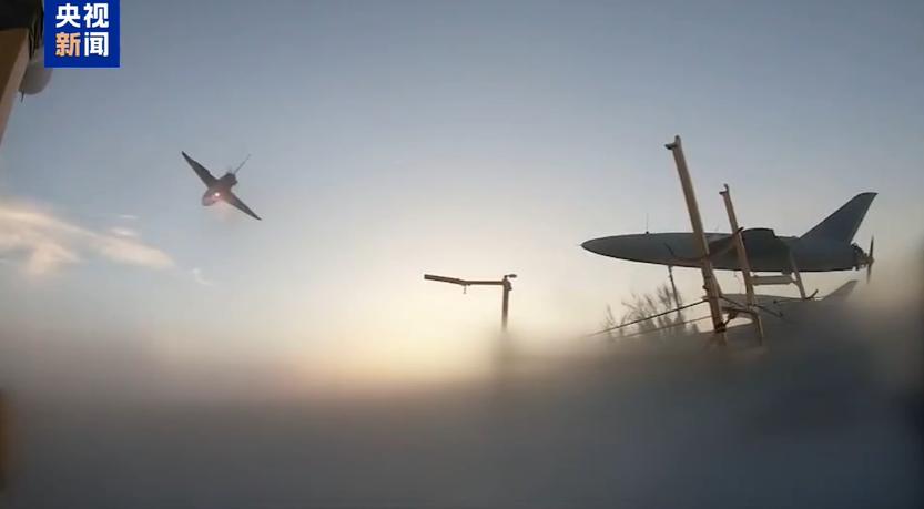 伊朗用低成本无人机吸引美军昂贵反导系统开火，用破坏力强大2吨超音速导弹打击美基地 ...